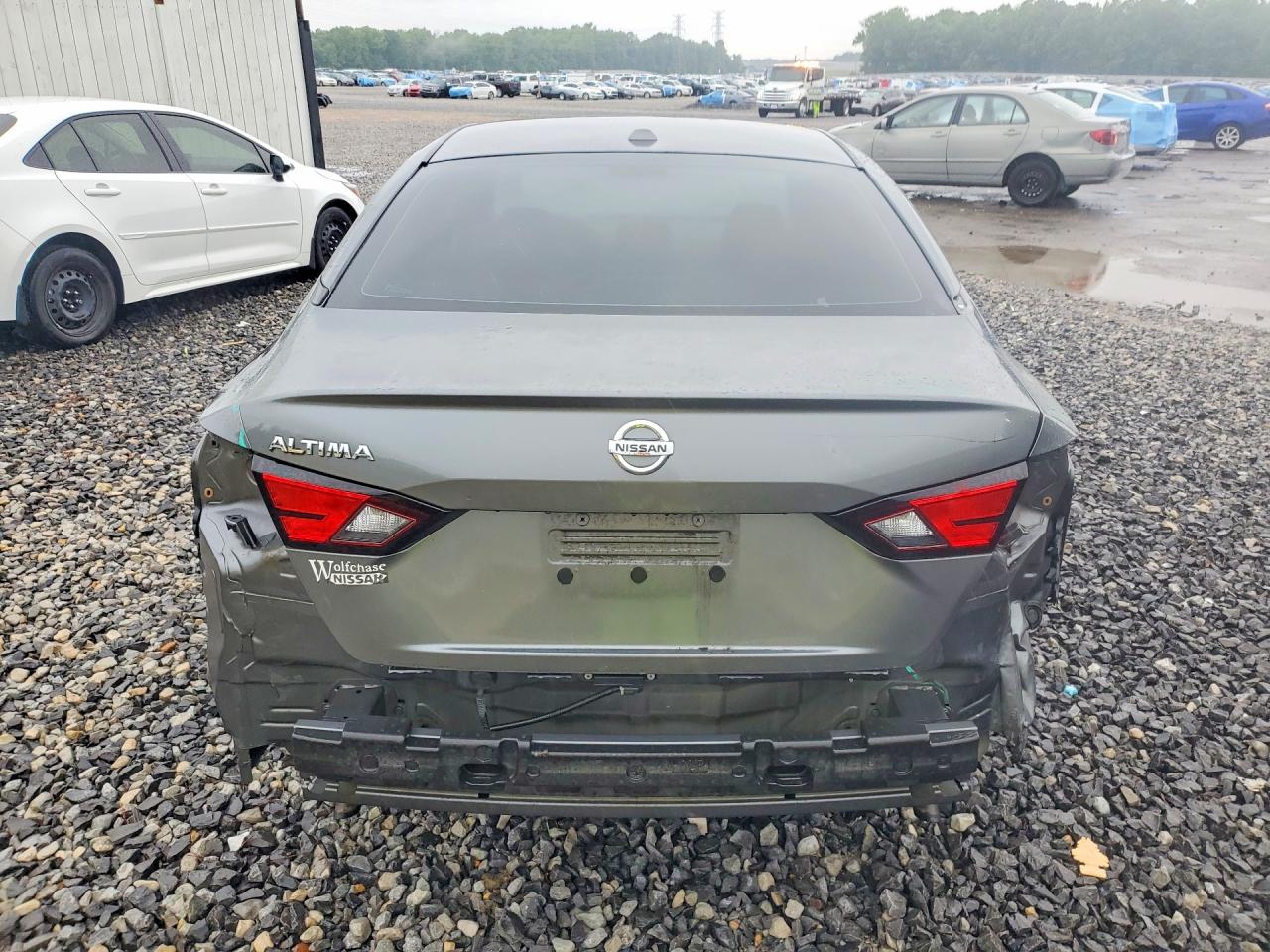 Nissan Altima S