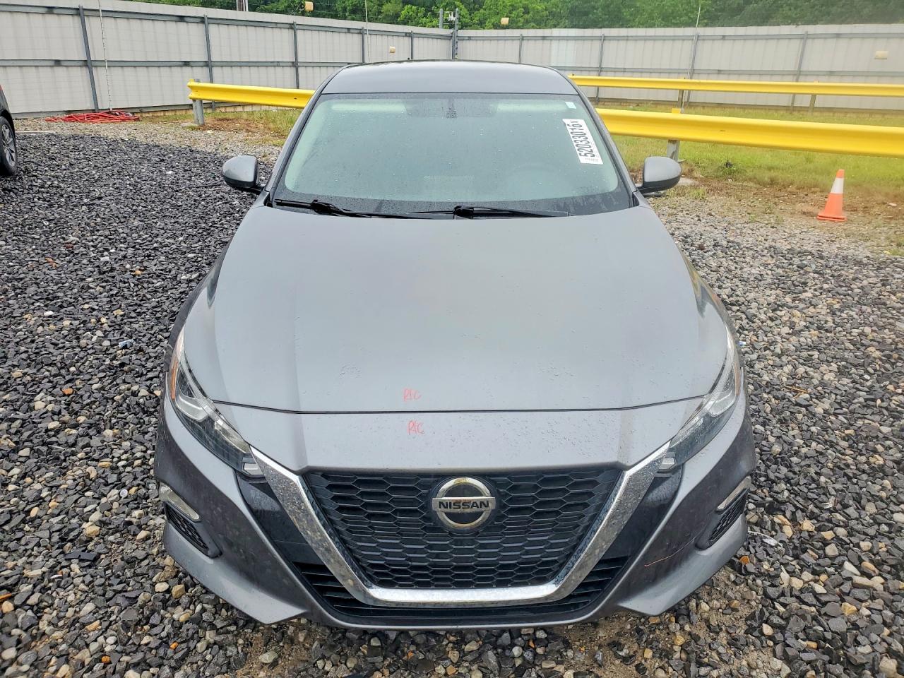 Nissan Altima S