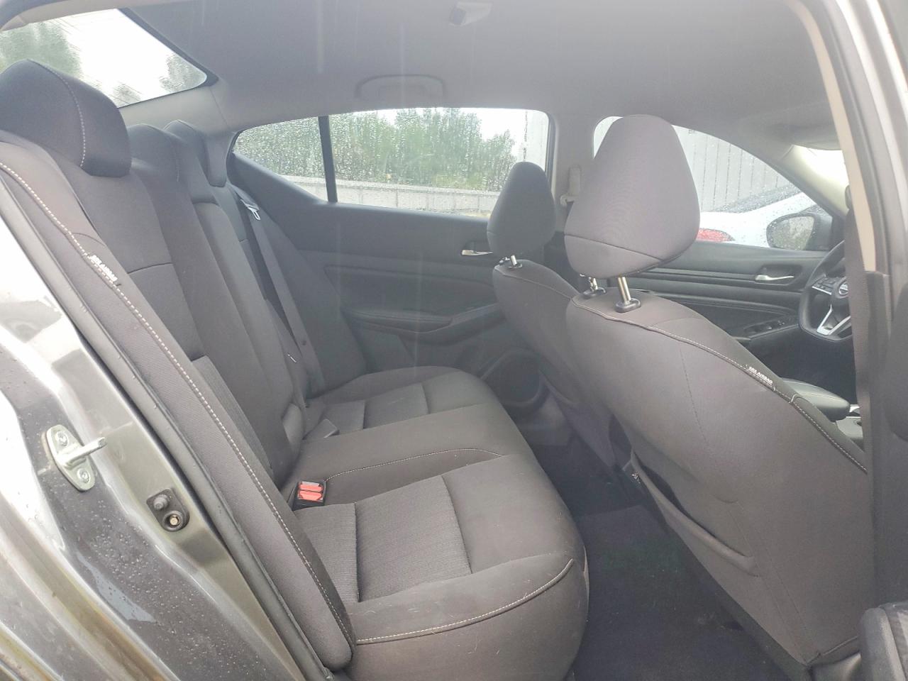 Nissan Altima S