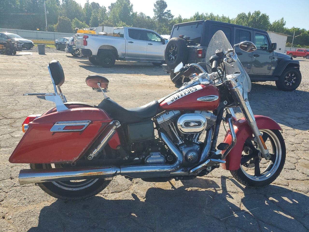 Salvage Harley-Davidson Fl Image