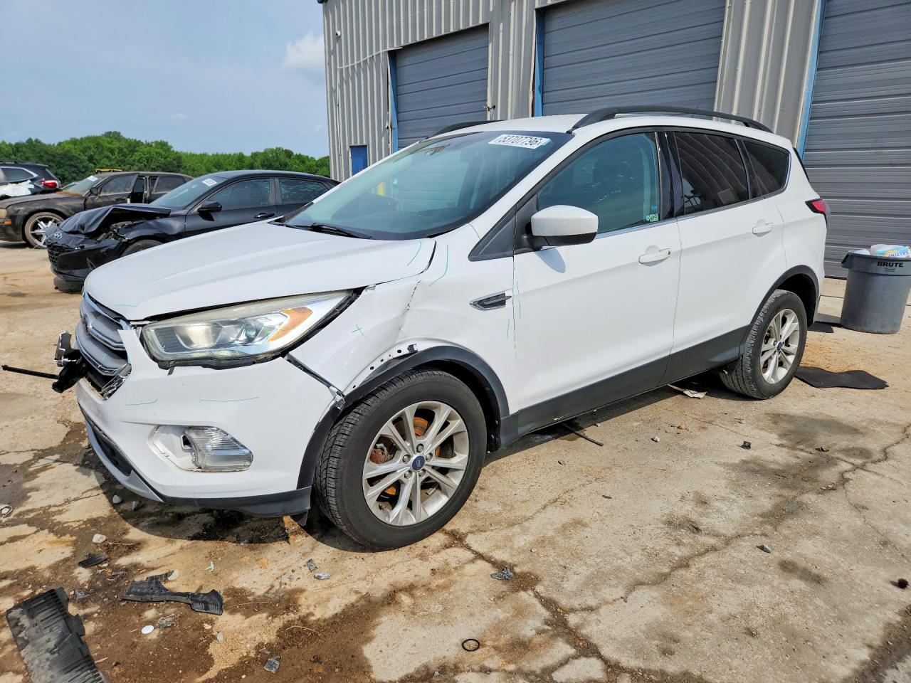 Salvage Ford Escape Image