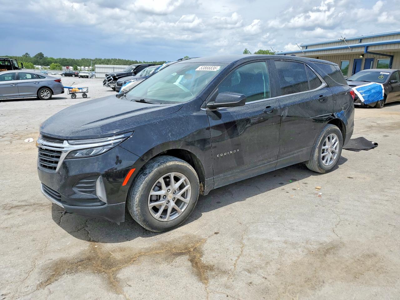 Salvage Chevrolet Equinox Image