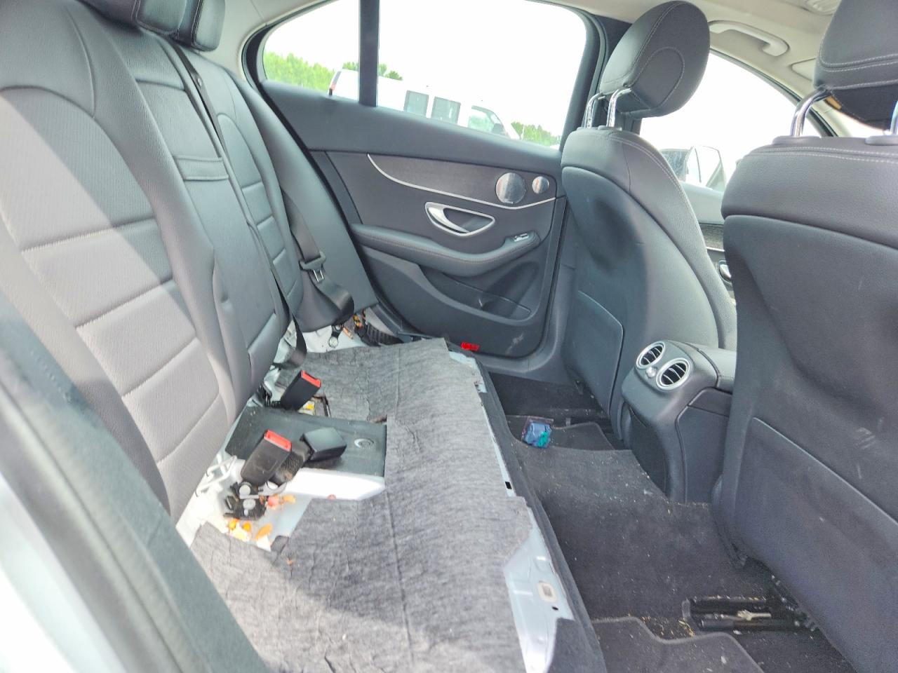 Mercedes-Benz C-Class 300