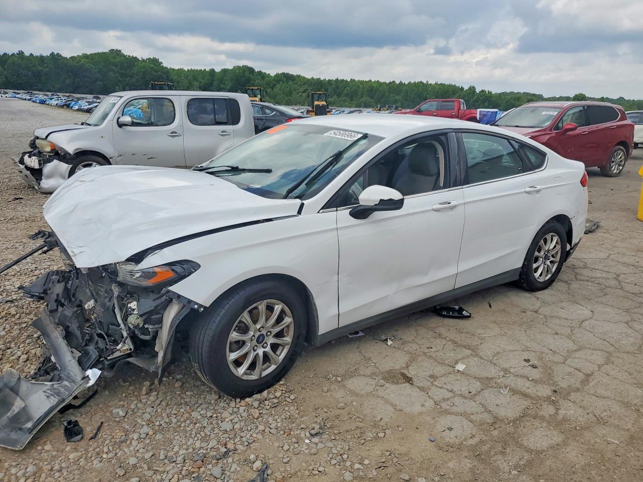 Salvage Ford Fusion Image