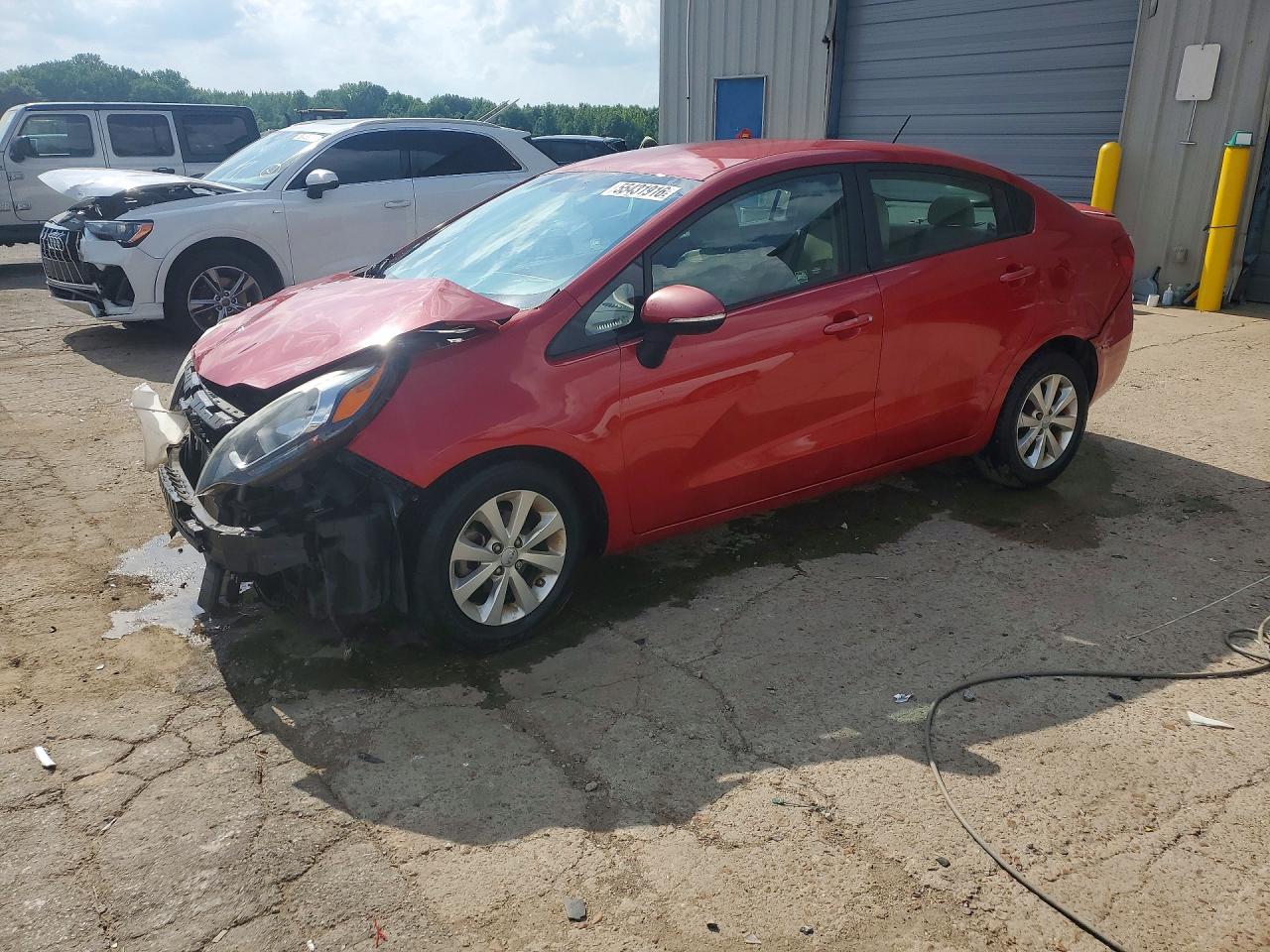 Salvage Kia Rio Image