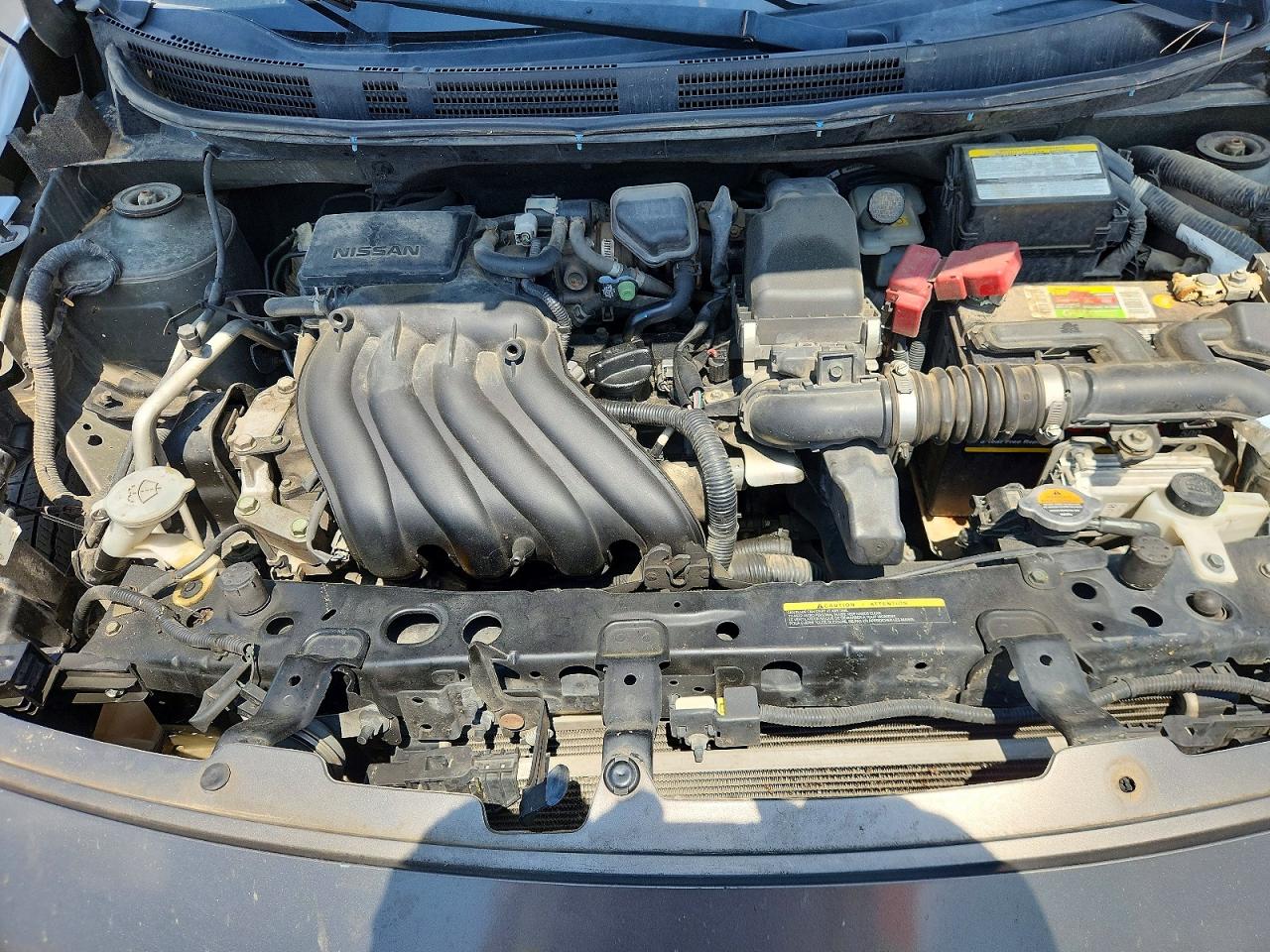 Nissan Versa 1.6 S Plus