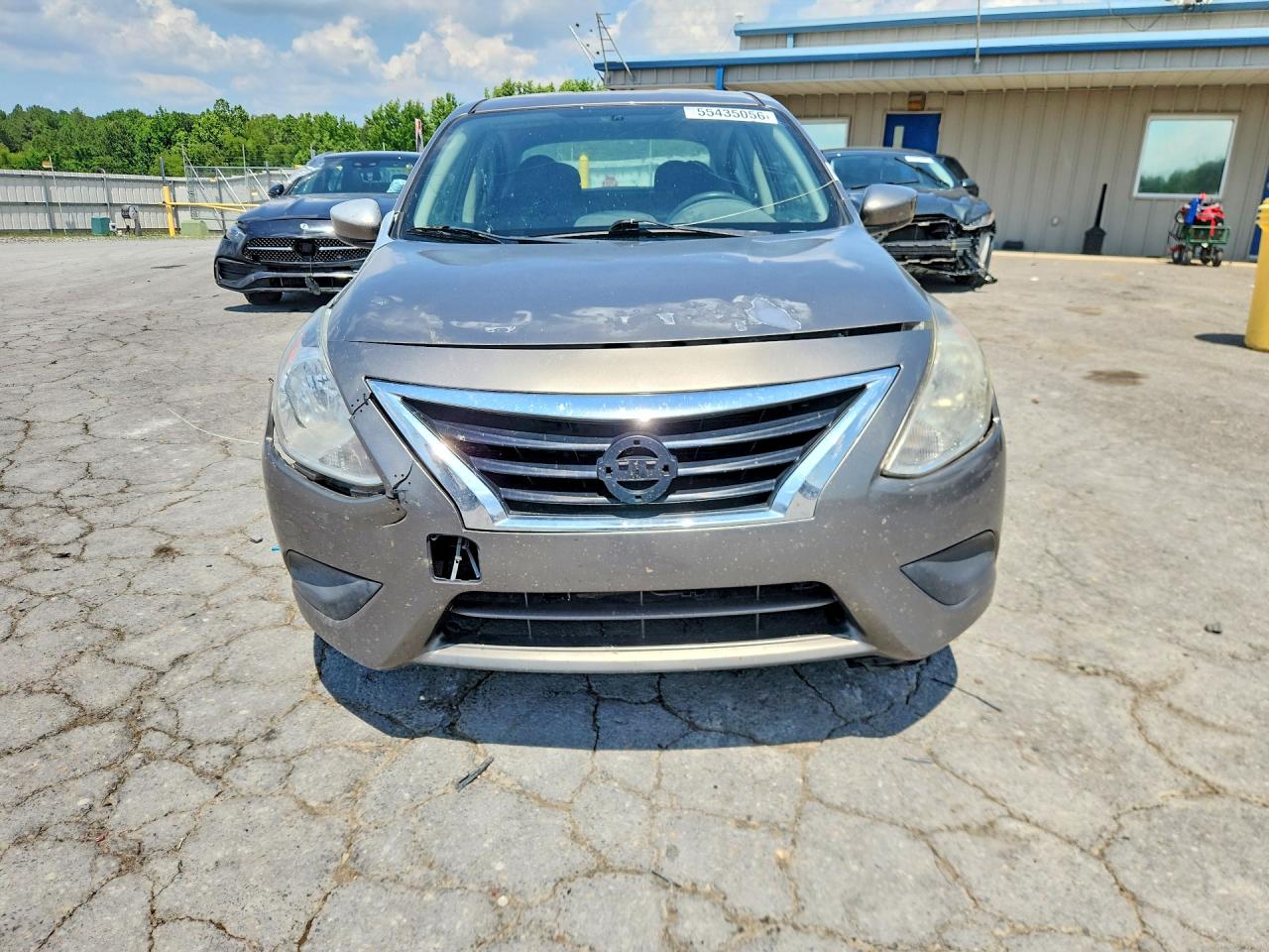 Nissan Versa 1.6 S Plus