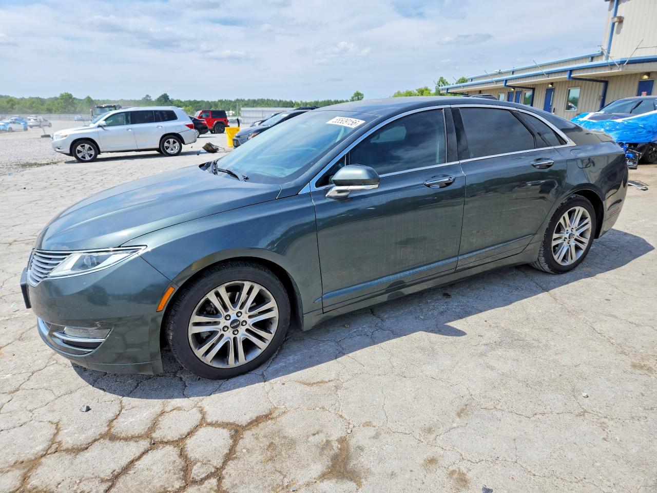 Salvage Lincoln MKZ Image