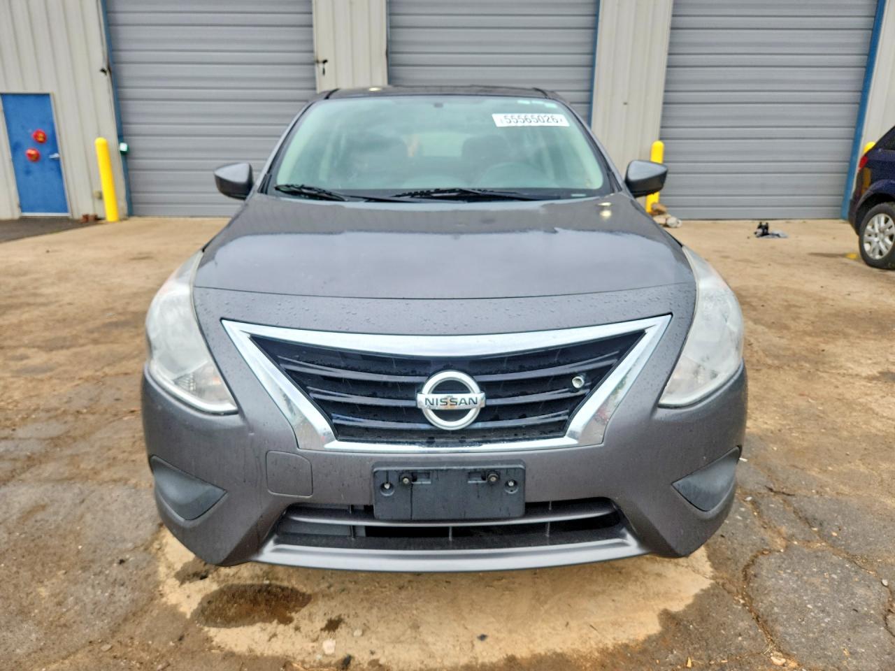 Nissan Versa 1.6 Sv
