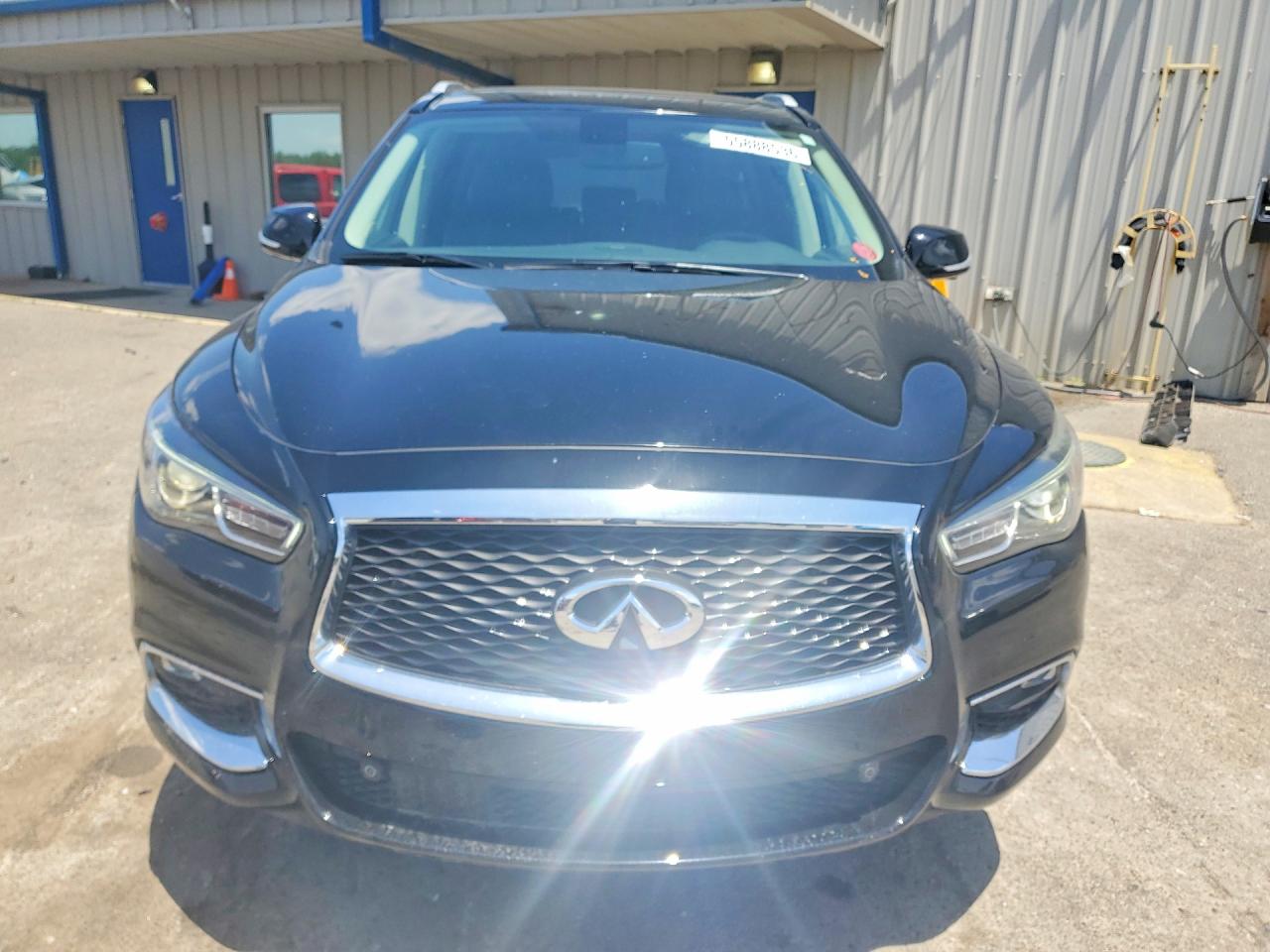 INFINITI Qx Base