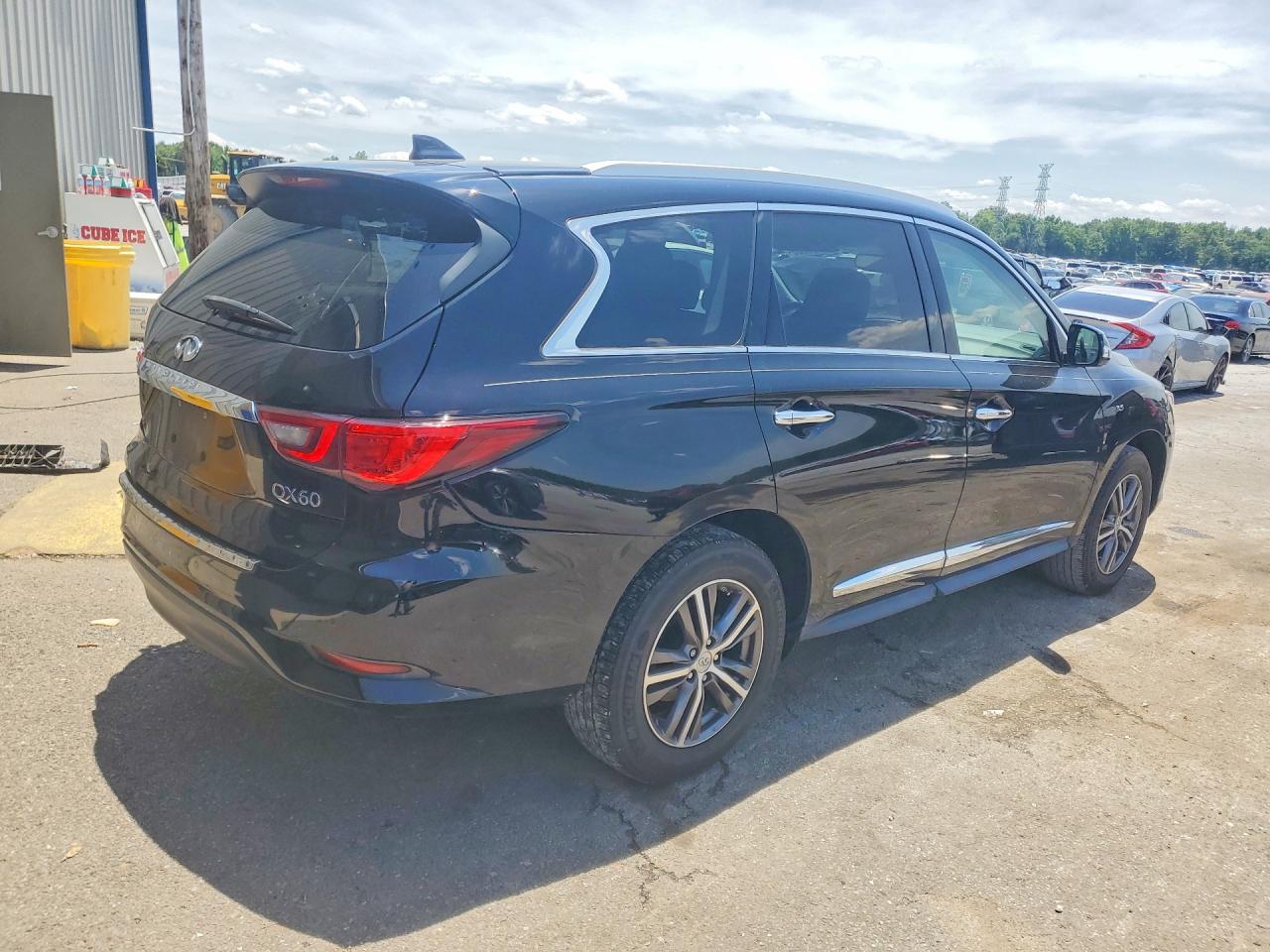 INFINITI Qx Base