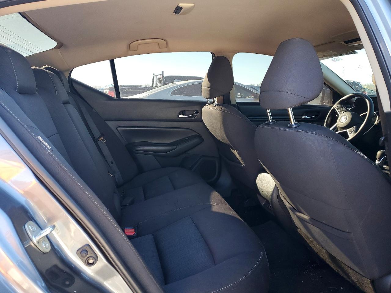 Nissan Altima S