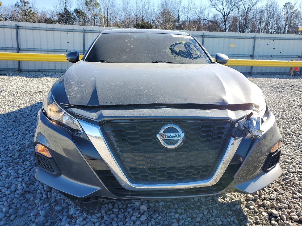 Nissan Altima S