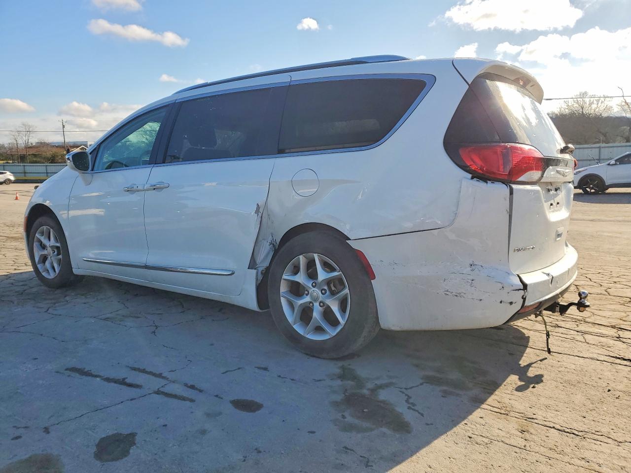 Chrysler Pacifica Limited