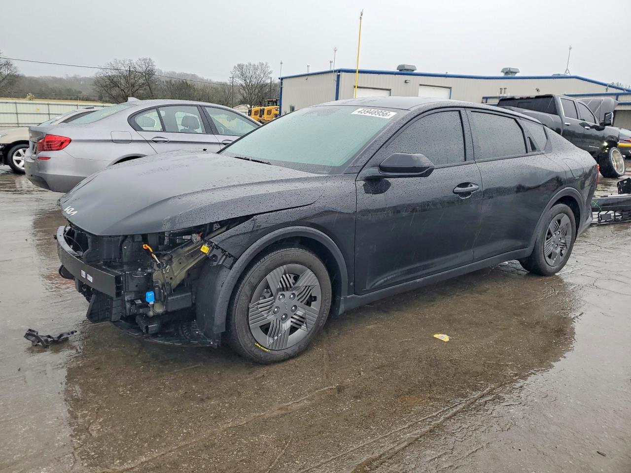 Salvage Kia K4 Image
