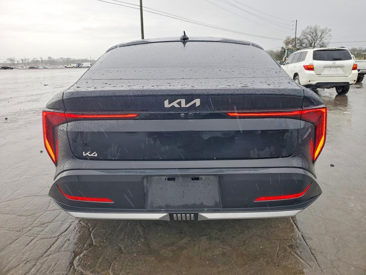 Kia K4 Lx