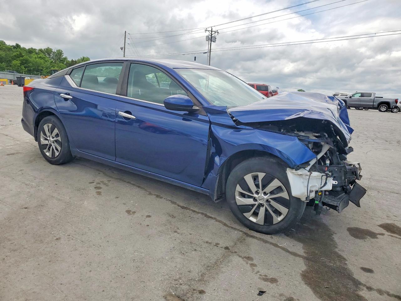 Nissan Altima S