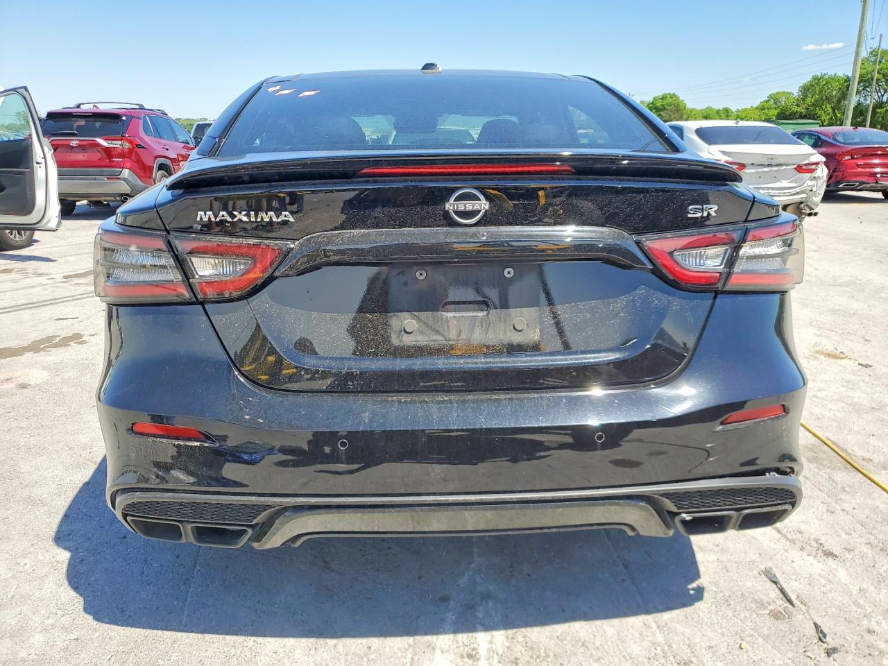 Nissan Maxima Sr