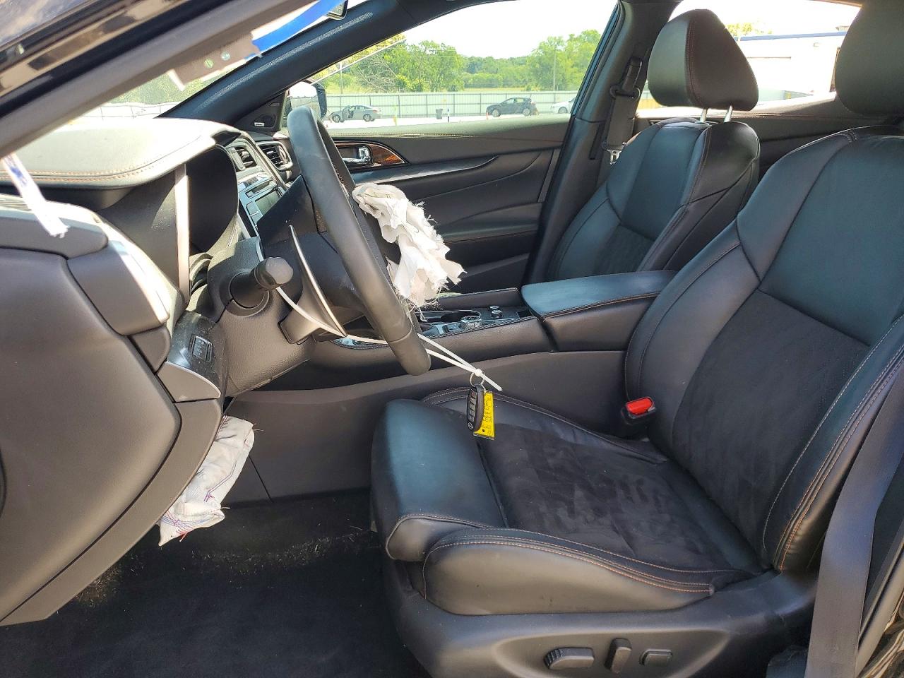 Nissan Maxima Sr