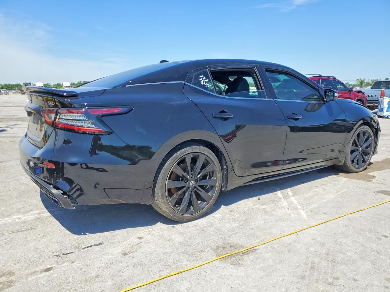 Nissan Maxima Sr