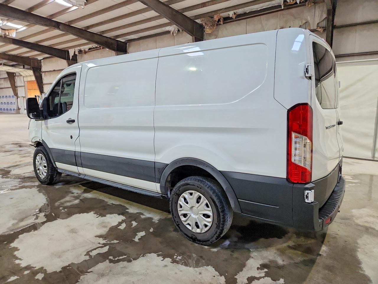 Ford Transit T-150