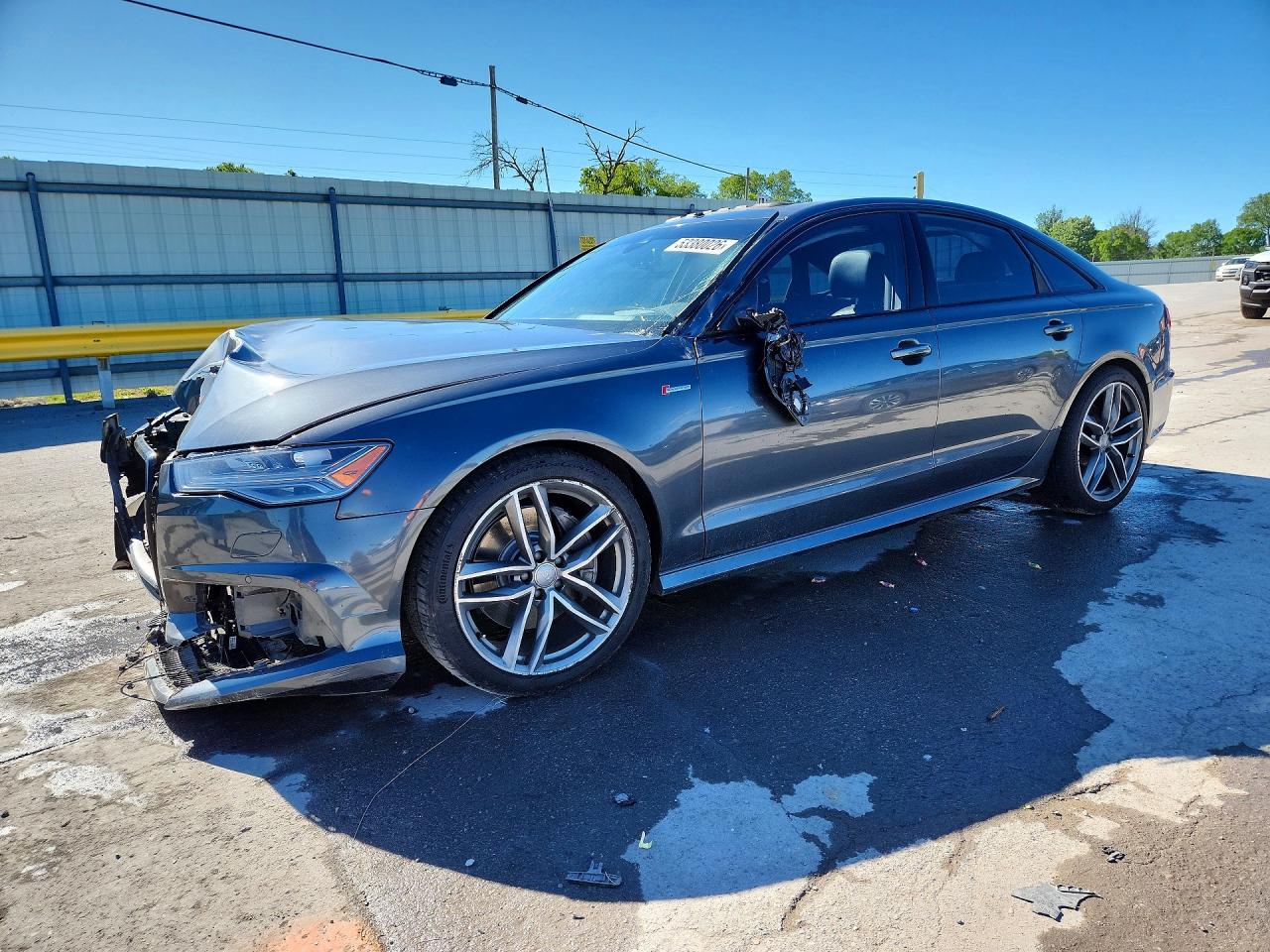 Salvage Audi A6 Image