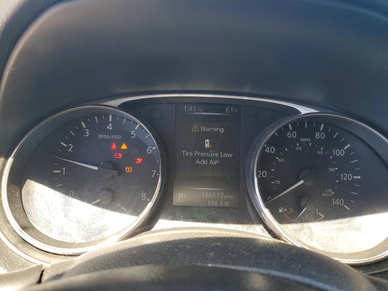 Nissan Rogue S