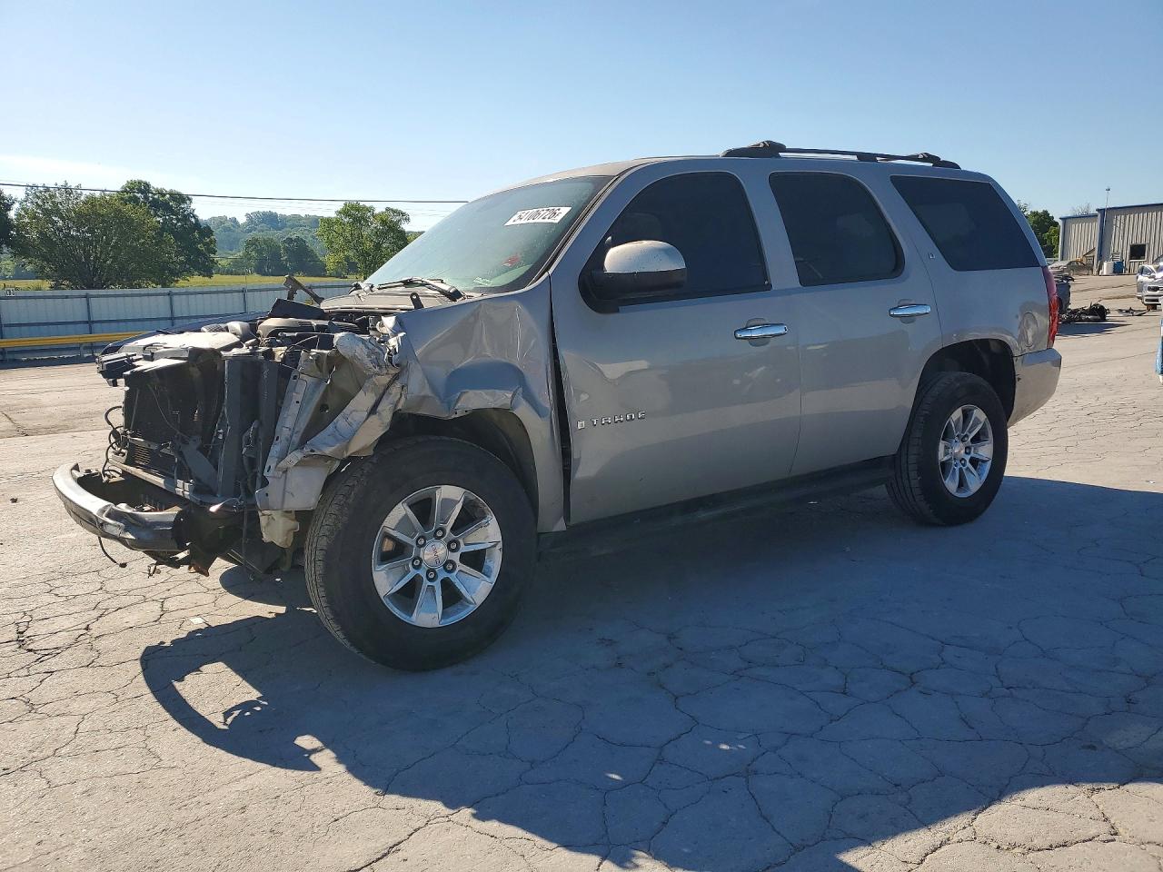 Salvage Chevrolet Tahoe Image