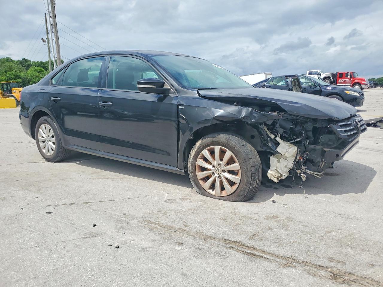 Volkswagen Passat S