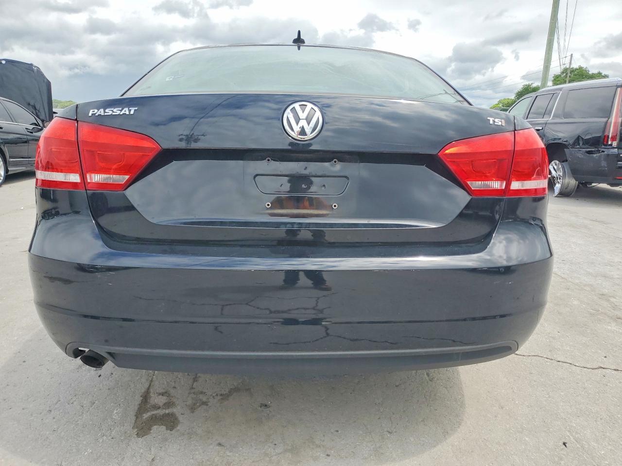 Volkswagen Passat S