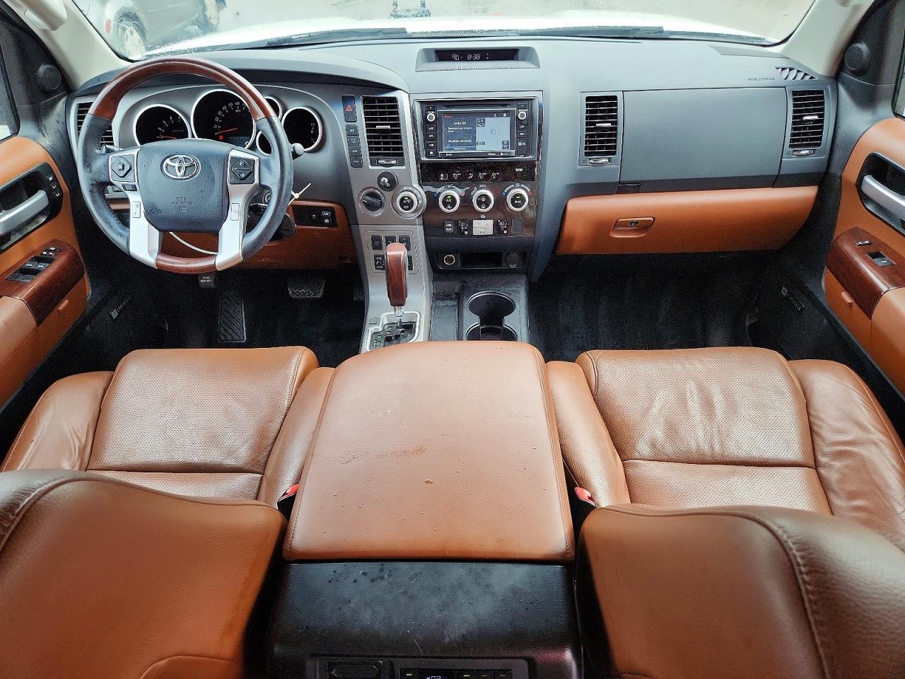 Toyota Sequoia Platinum