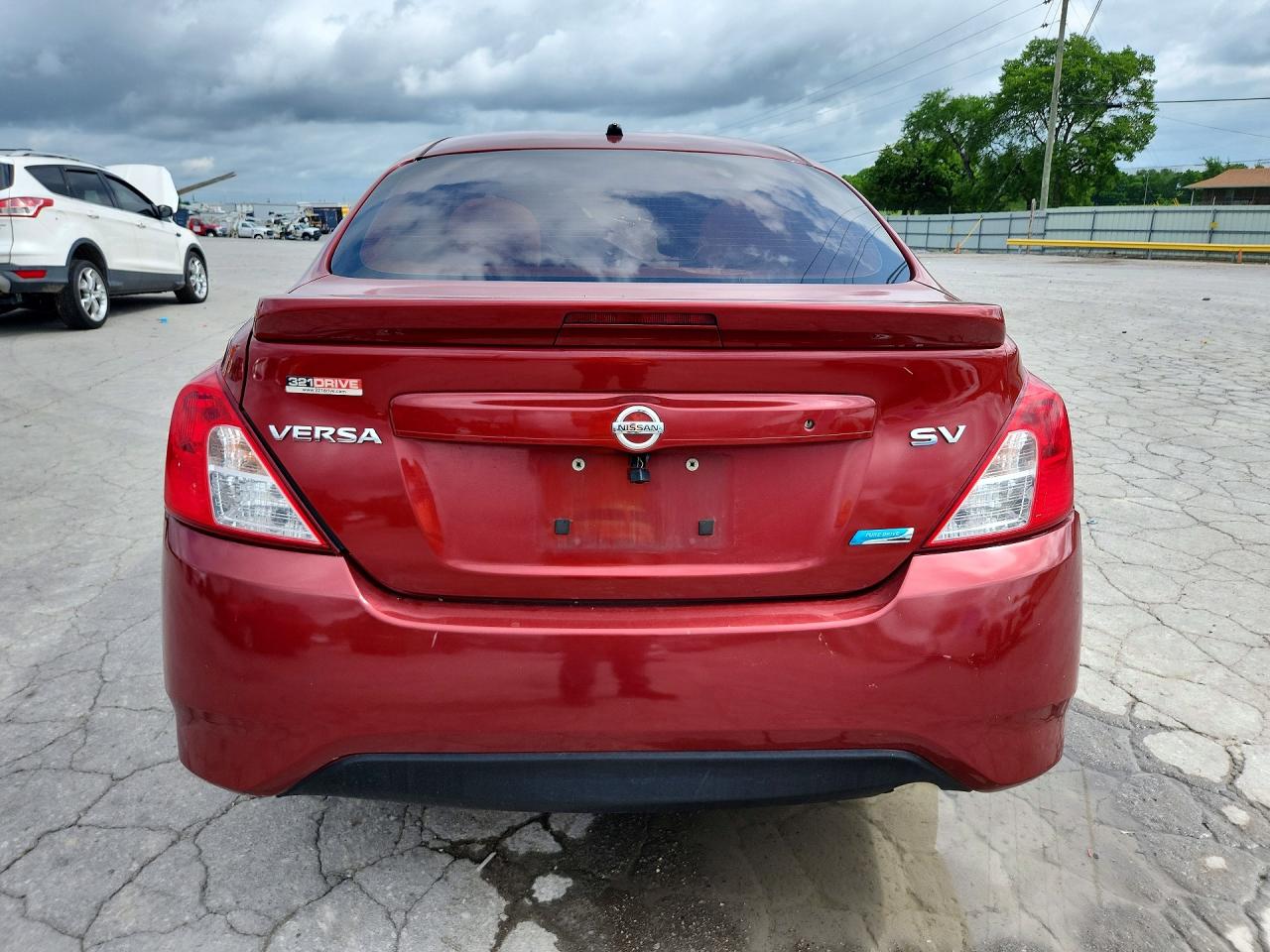 Nissan Versa 1.6 Sv