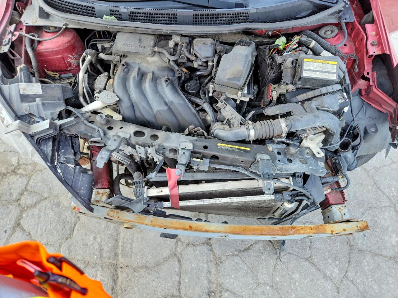 Nissan Versa 1.6 Sv