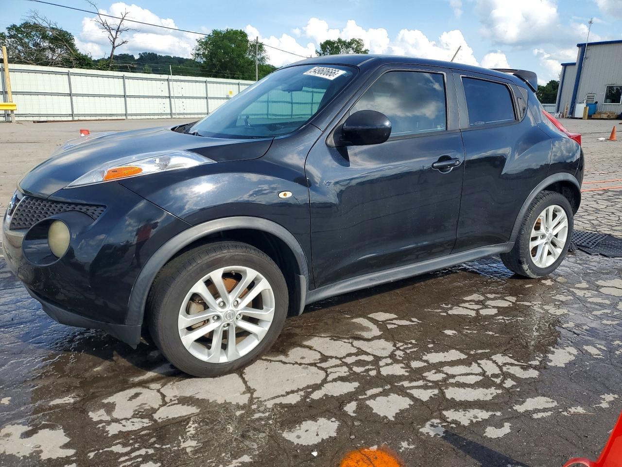 Salvage Nissan JUKE Image