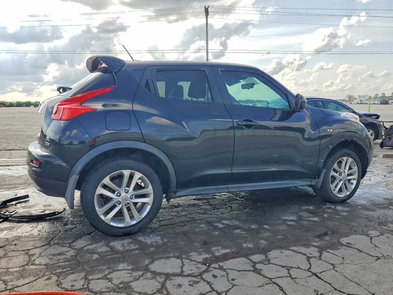 Nissan JUKE S