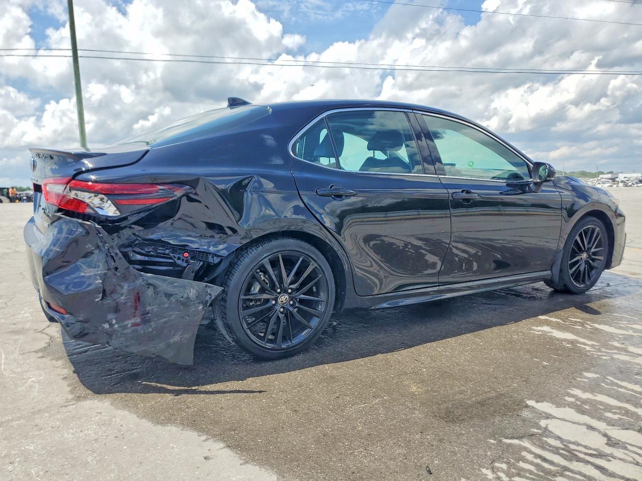Toyota Camry Xse
