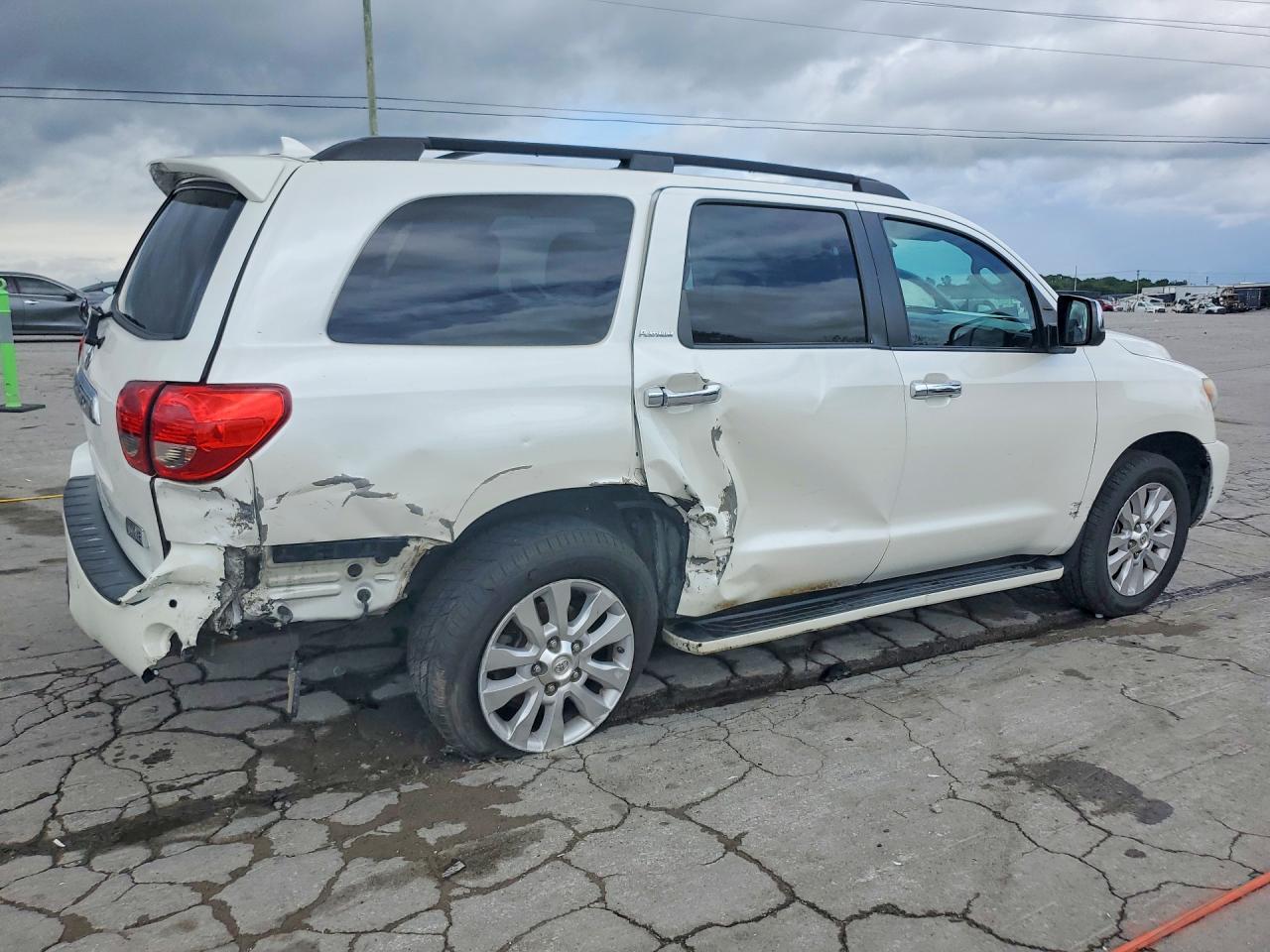 Toyota Sequoia Platinum