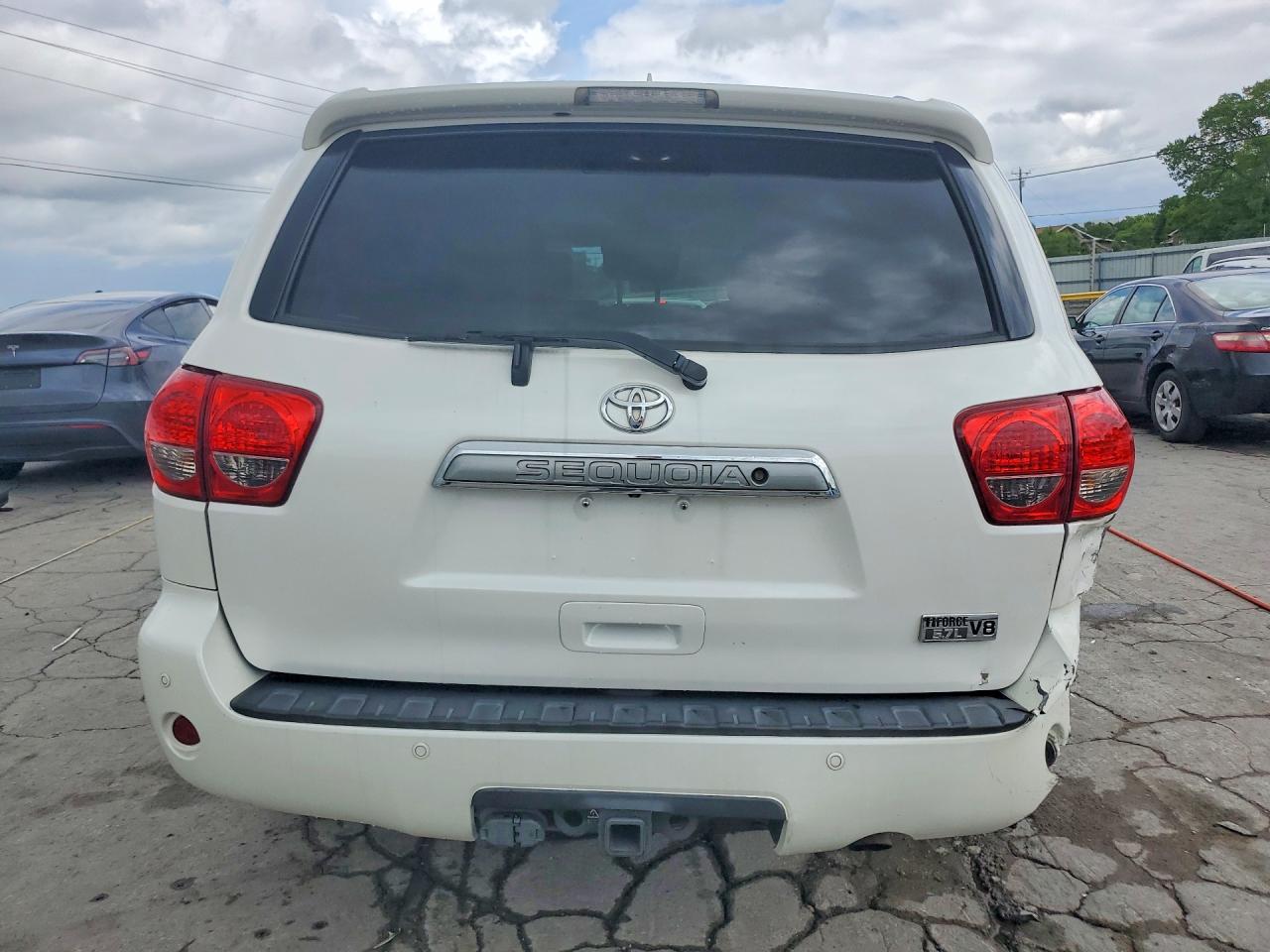 Toyota Sequoia Platinum