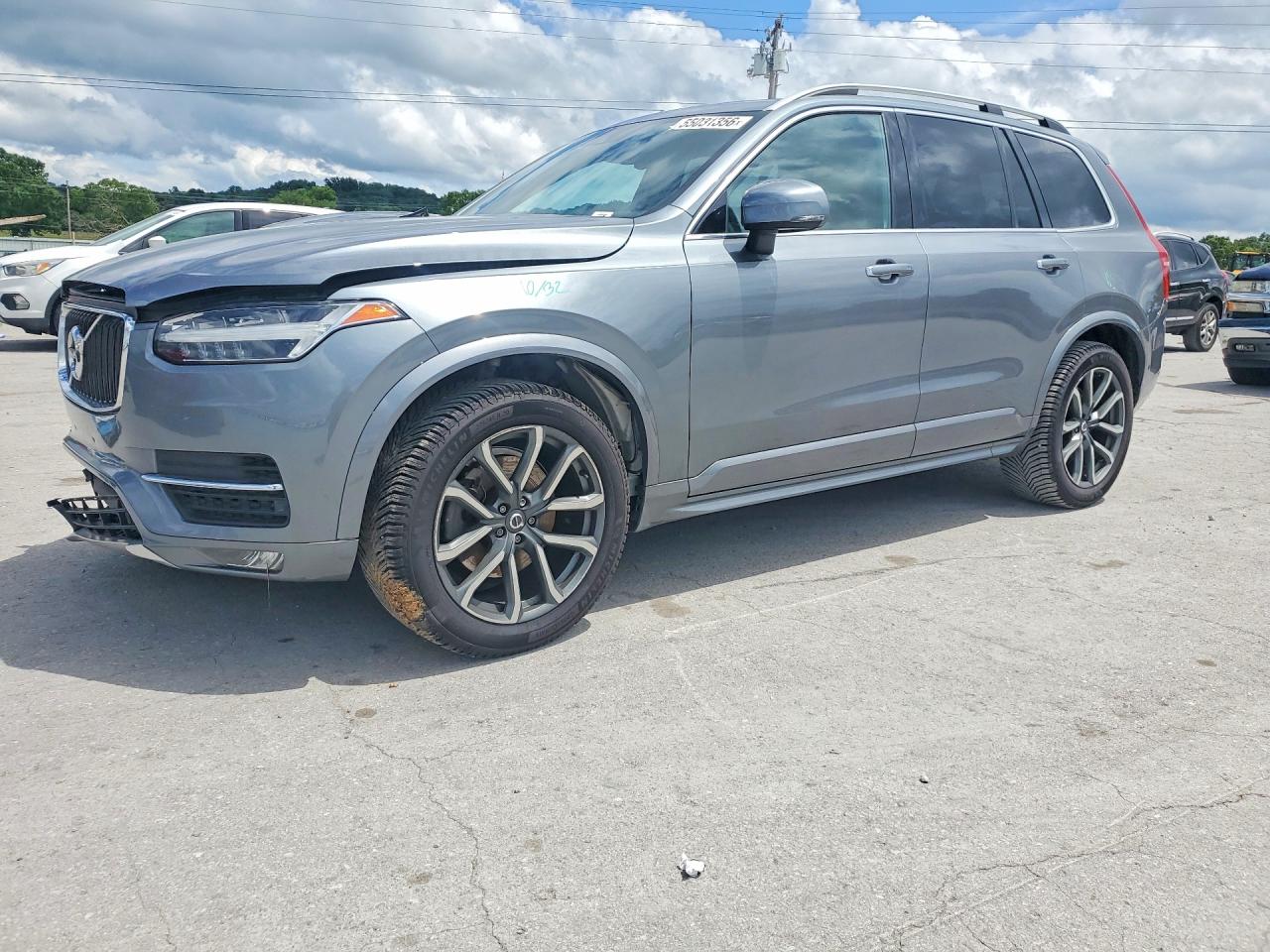 Salvage Volvo XC90 Image