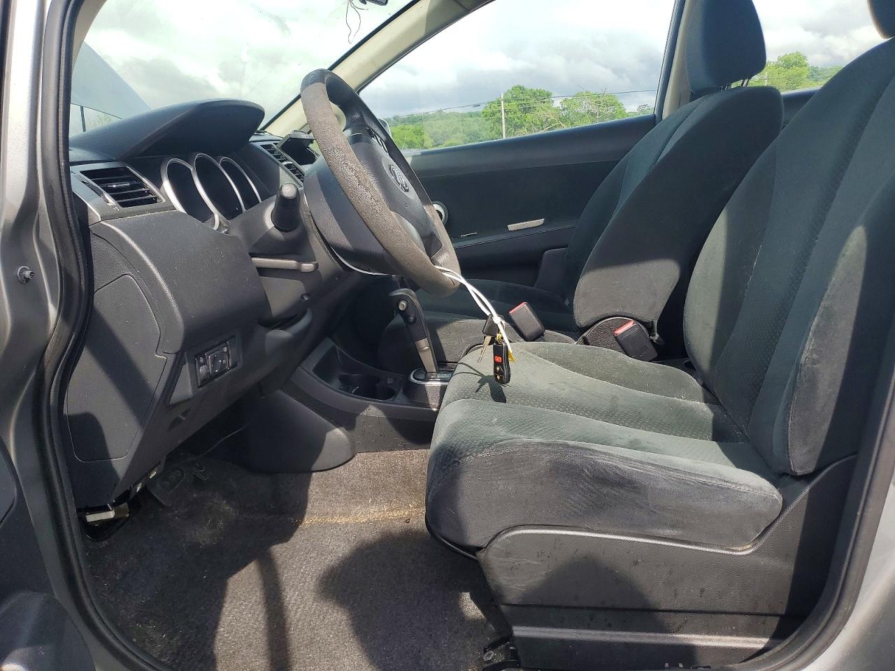 Nissan Versa 1.8 S