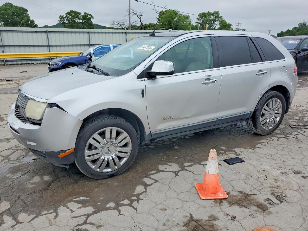 Salvage Lincoln MKX Image
