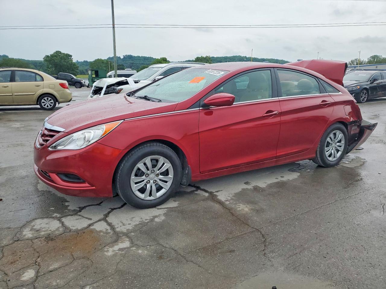 Salvage Hyundai SONATA Image