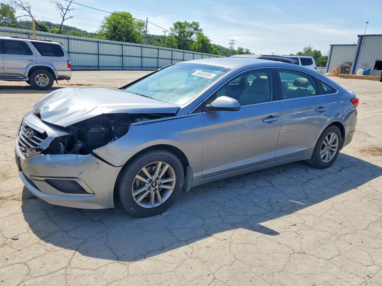Salvage Hyundai SONATA Image