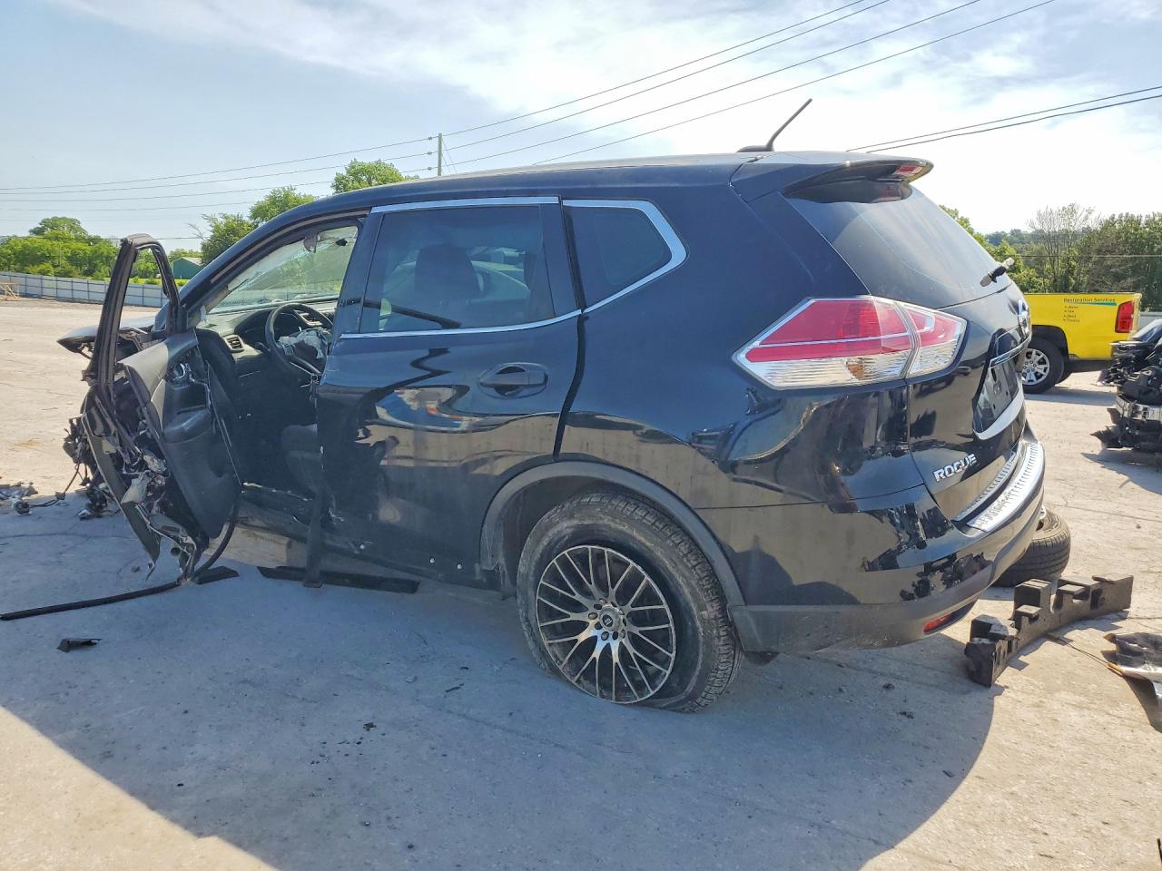 Nissan Rogue S
