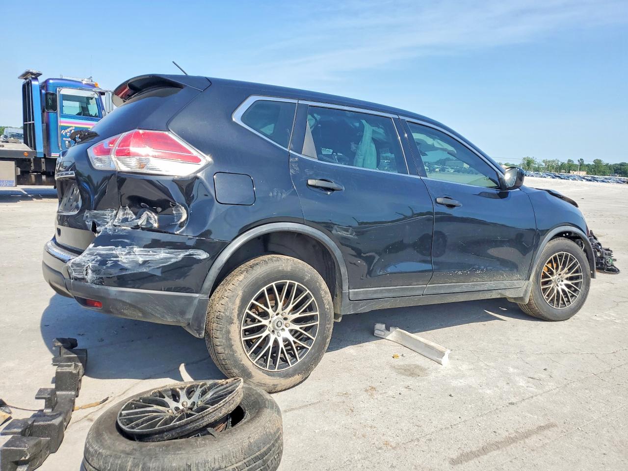 Nissan Rogue S