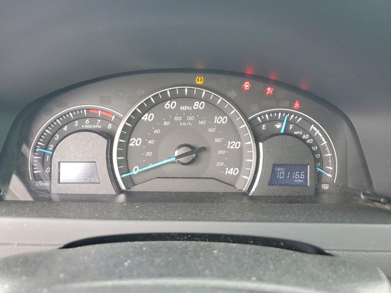 Toyota Camry Le