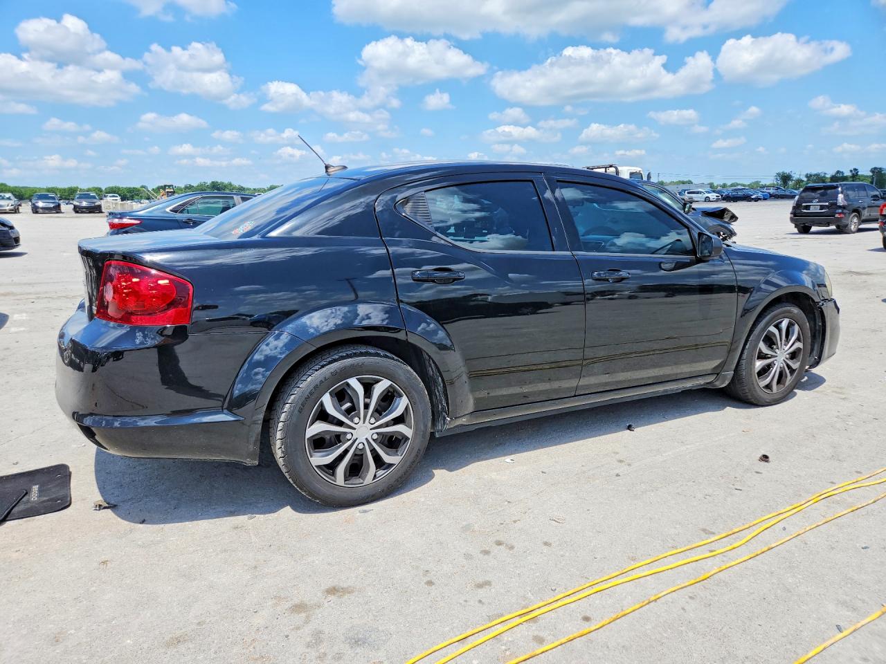 Dodge Avenger Se
