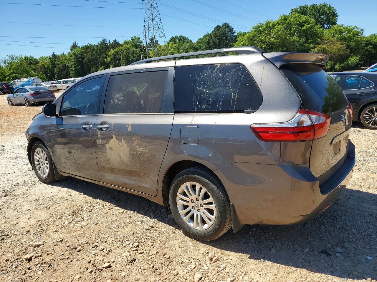 Toyota Sienna Xle Premium 8-passenger