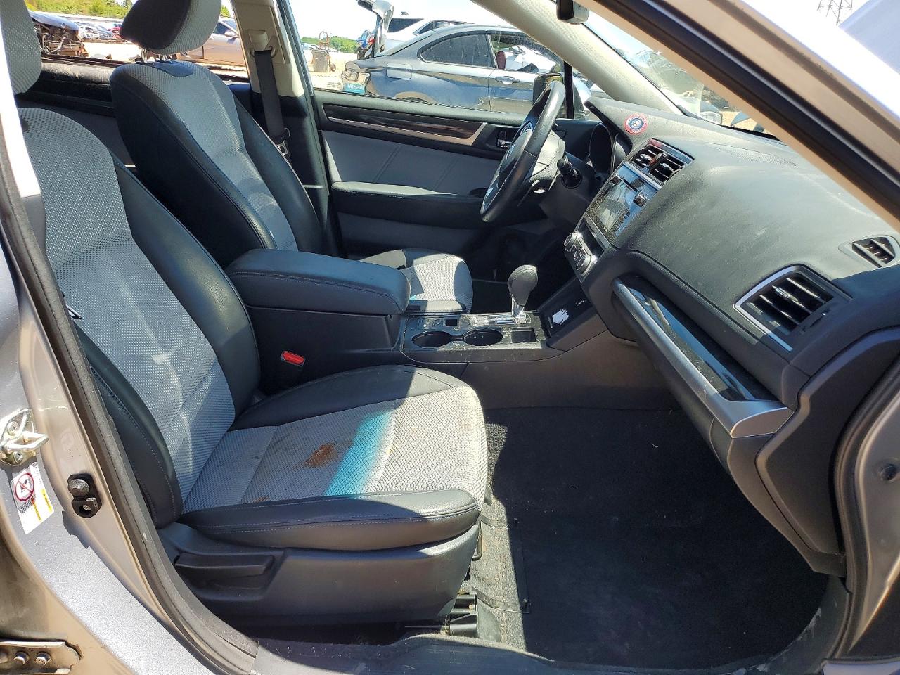 Subaru Legacy Sport