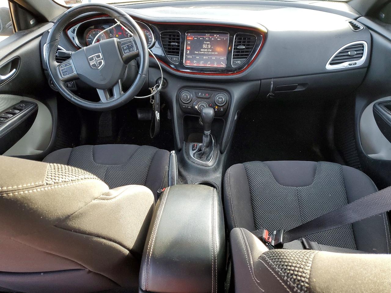 Dodge Dart Sxt